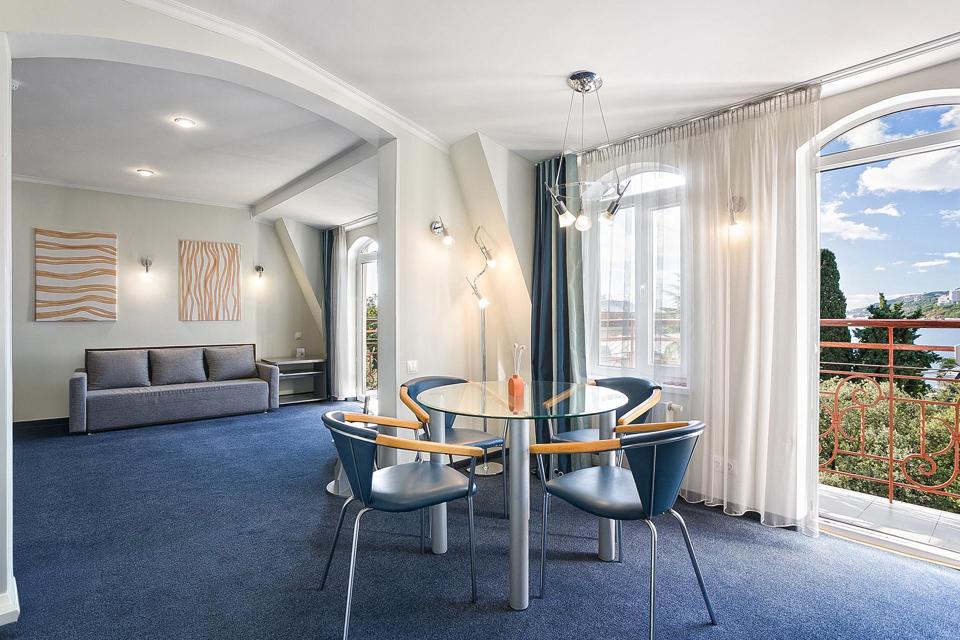 Duplex Suite 4