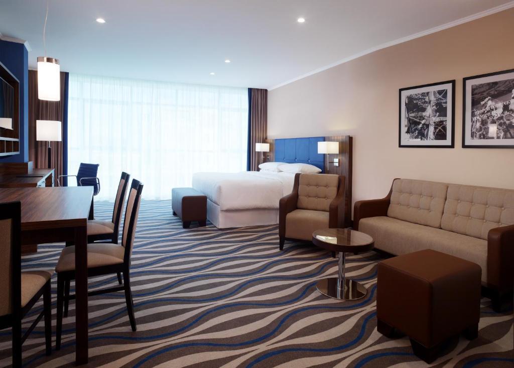 AZIMUT Сити Отель Калуга (Азимут Калуга) (бывш. Four Points by Sheraton Kaluga) - 10