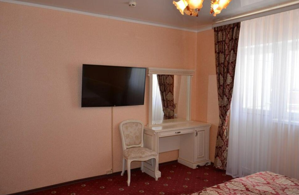 Red Hotel (Рэд Отель) - 6