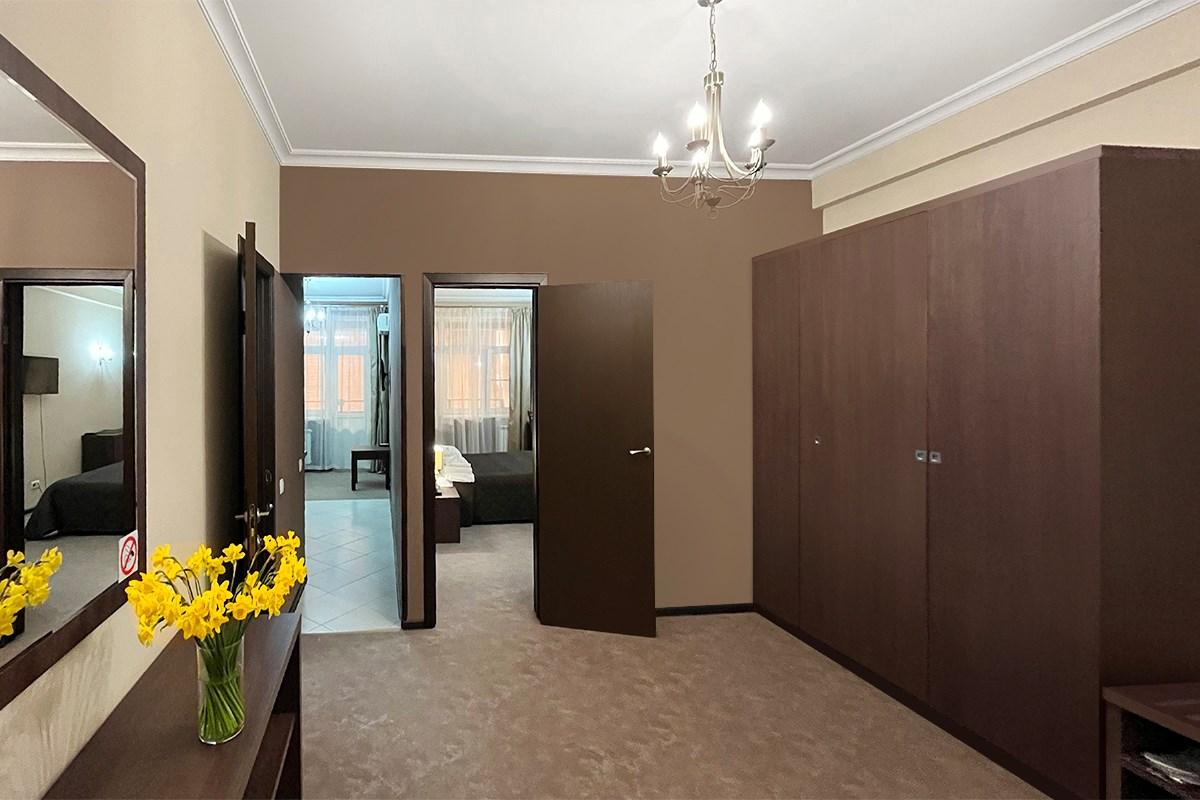 Апартаменты 70 кв.м, с террасой 3