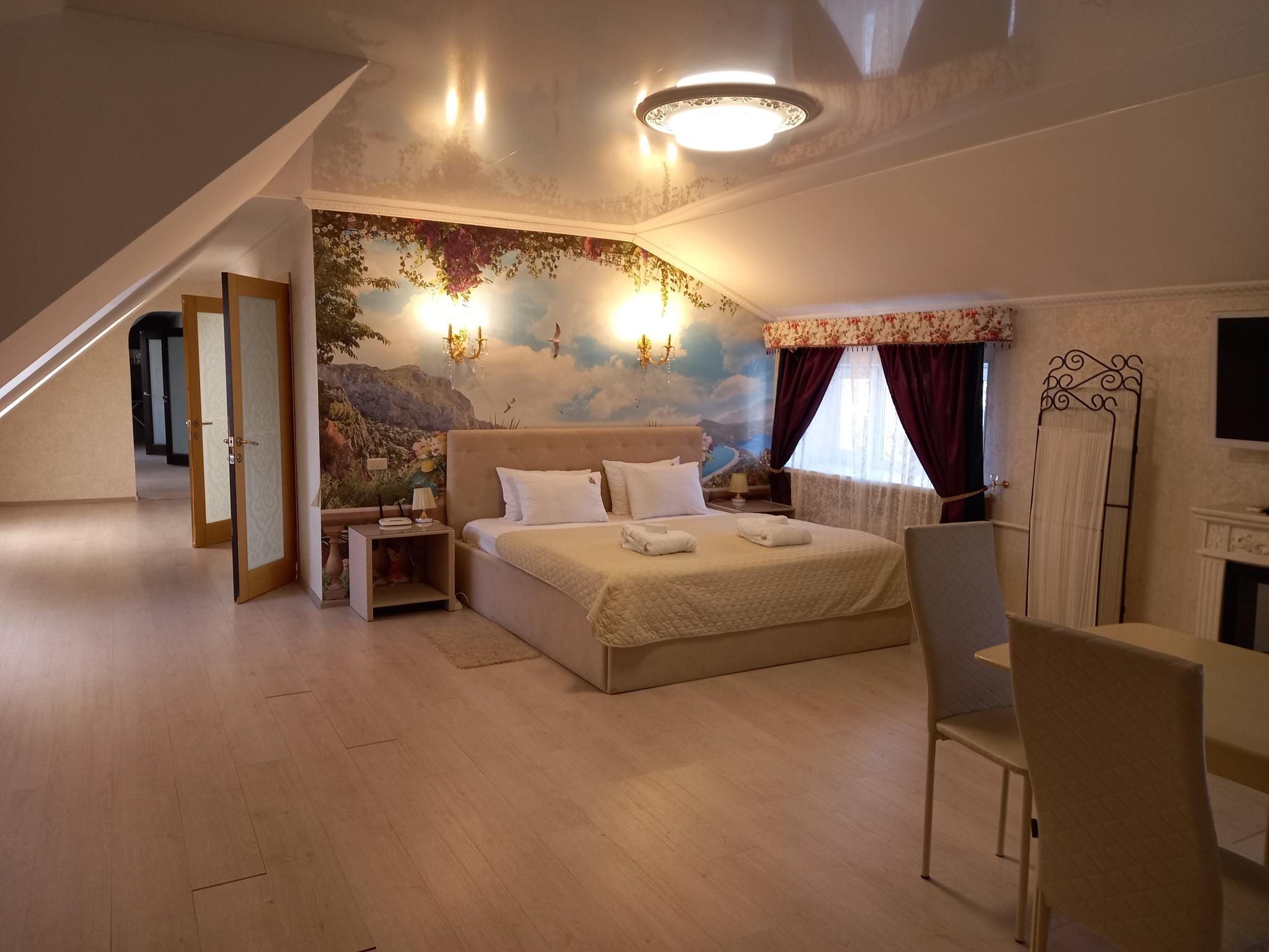 3-комнатные апартаменты, 120 м², 2 этаж