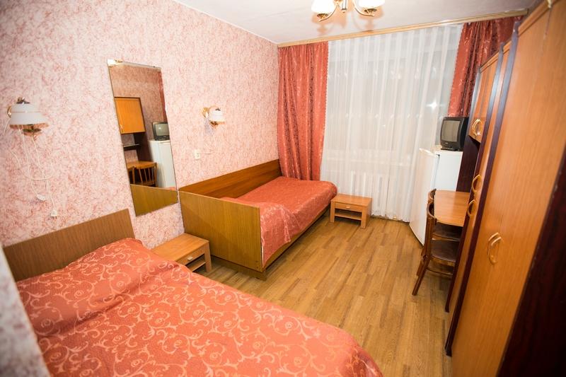 Номер стандарт с 2 односпальными кроватями 3