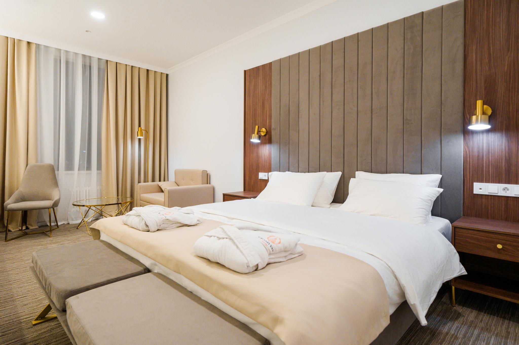 Grand Yan Hotel (Гранд Ян Отель) - 8
