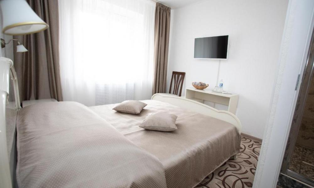 Гостиница Сухона