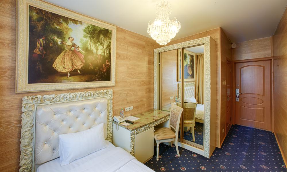 Sunflower Avenue ZONT Hotel Group
