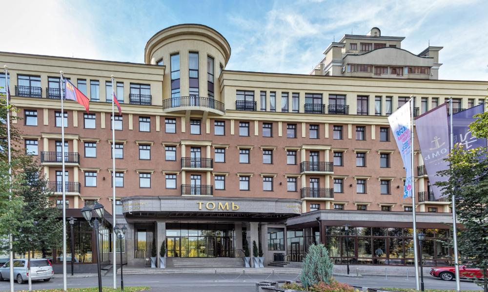 Отель Томь Ривер Плаза