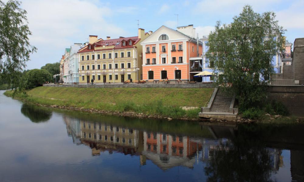 Отель Золотая Набережная