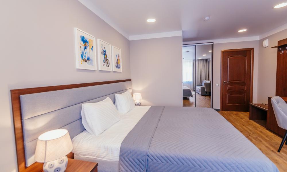 Отель Ле Мон