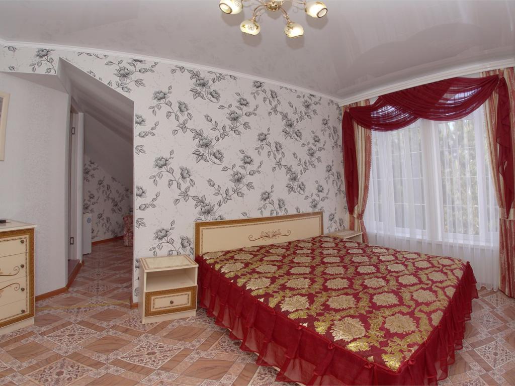 Роман