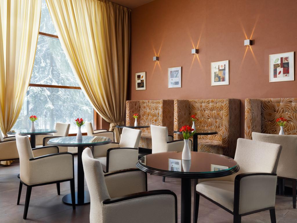 Arthurs Spa Hotel by Mercure (Артурс СПА Отель by Mercure)