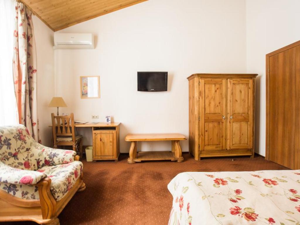 Arthurs Spa Hotel by Mercure (Артурс СПА Отель by Mercure)
