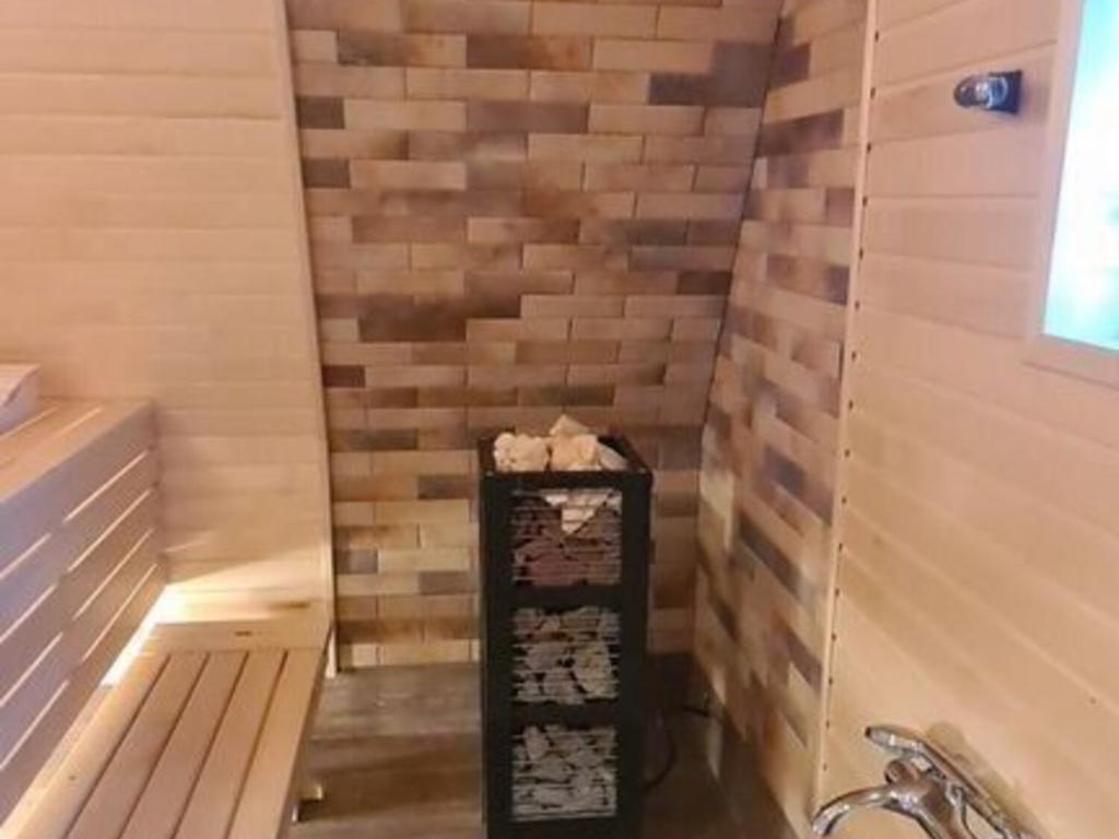 Коттеджи в деревне Ушакова