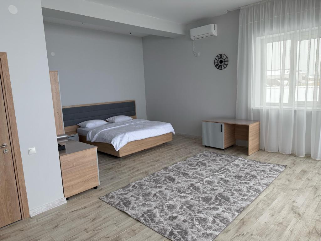 Hotel Rayana (Раяна)