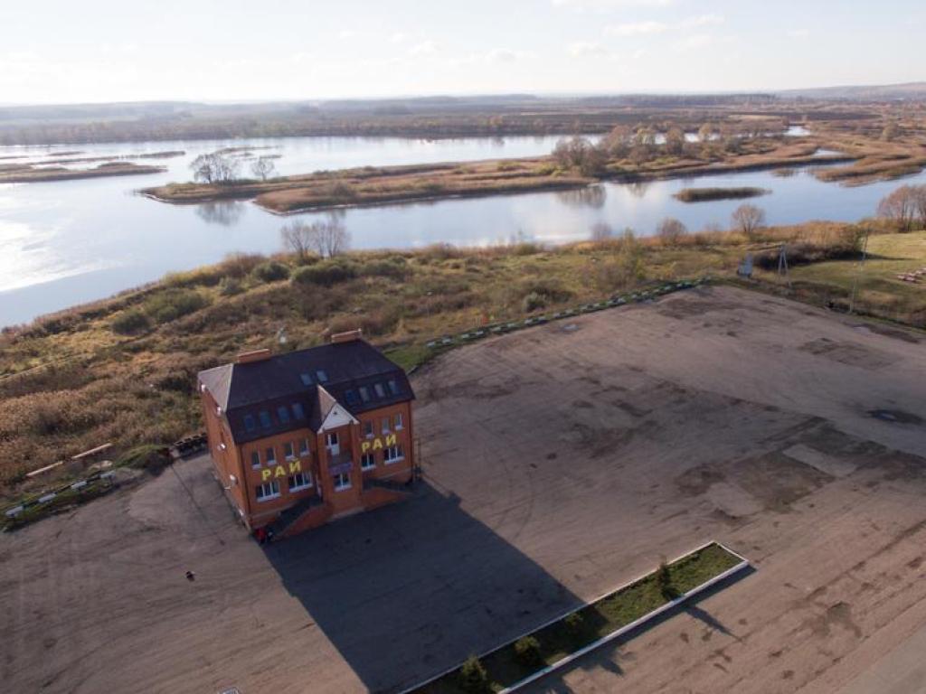 Мотель Рай