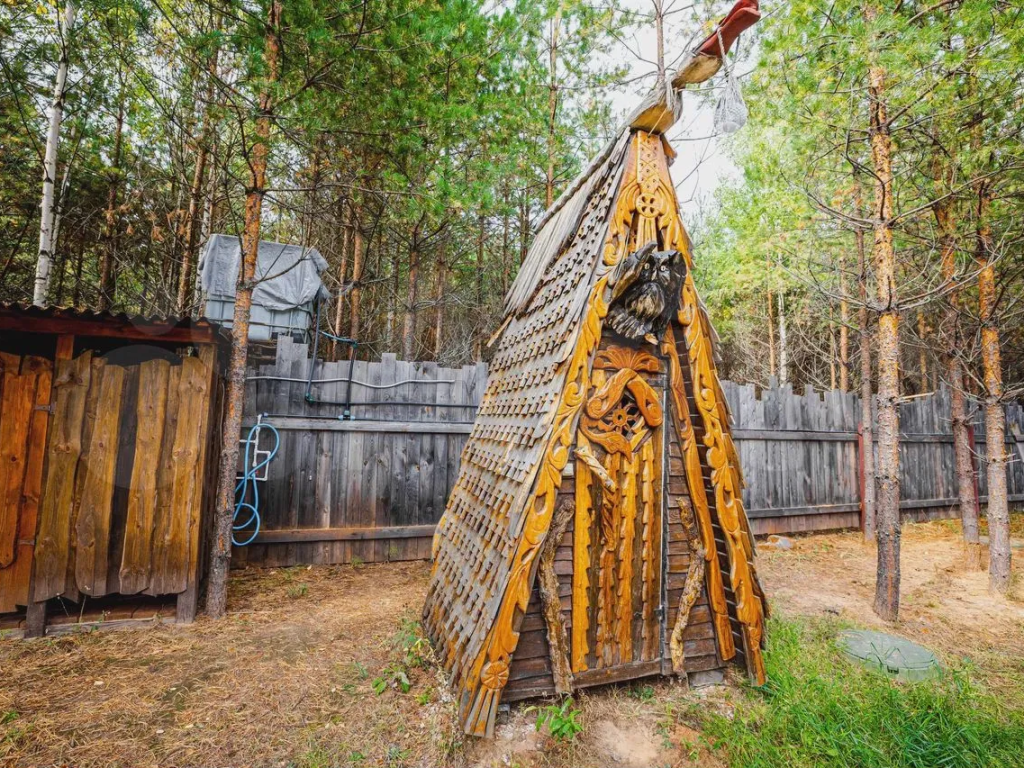 Усадьба в лесу БереНдей