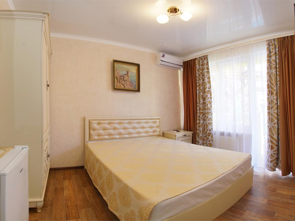 Роман