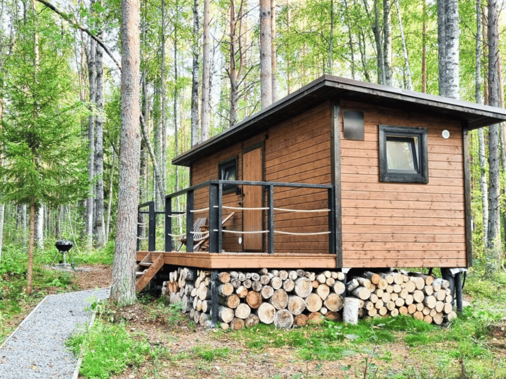 Глэмпинг NewCamp Эссойла (Ньюкэмп Эссойла)