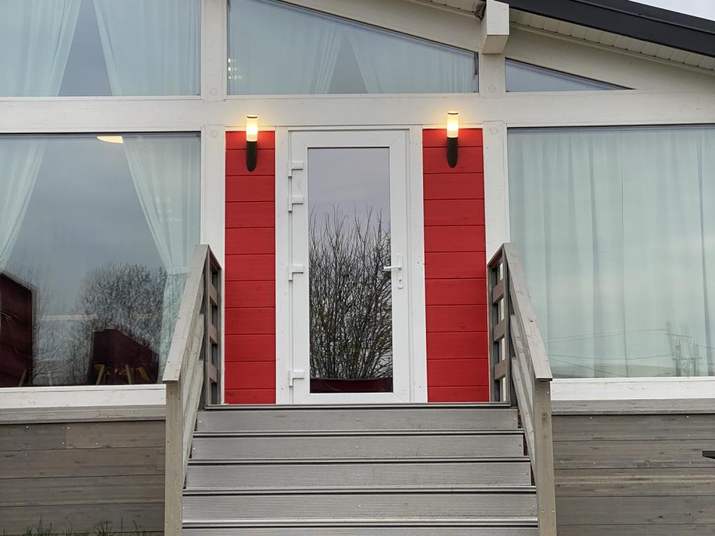 Canada House (Канада Хаус)