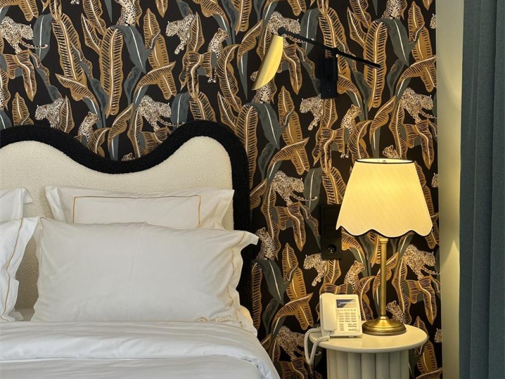 Mr.Just`s Hotel (Мистер Юстс)