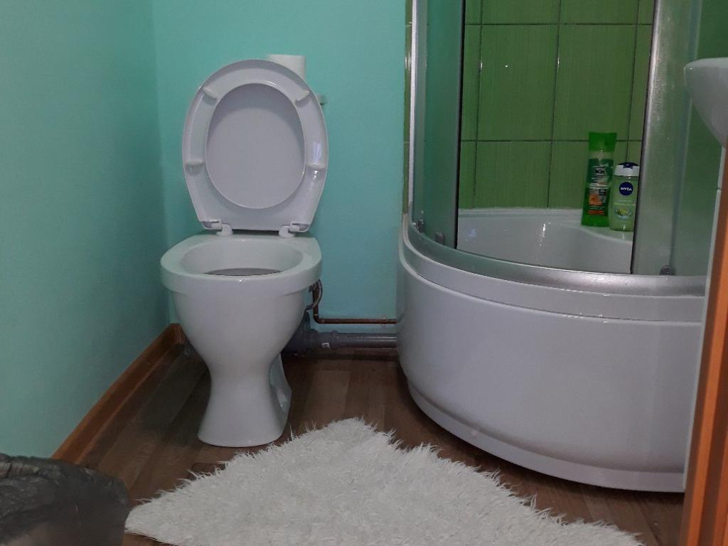 Виктория на Мира 5