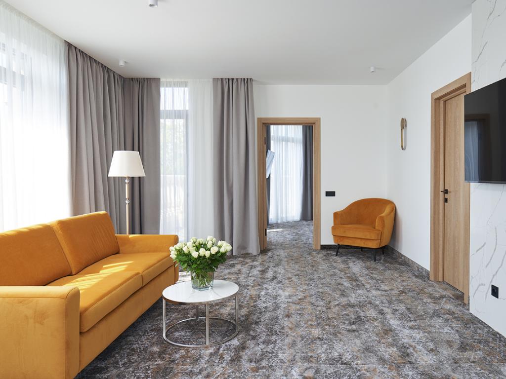 Grand Hotel Royal Lions (Гранд Роял Лионс)