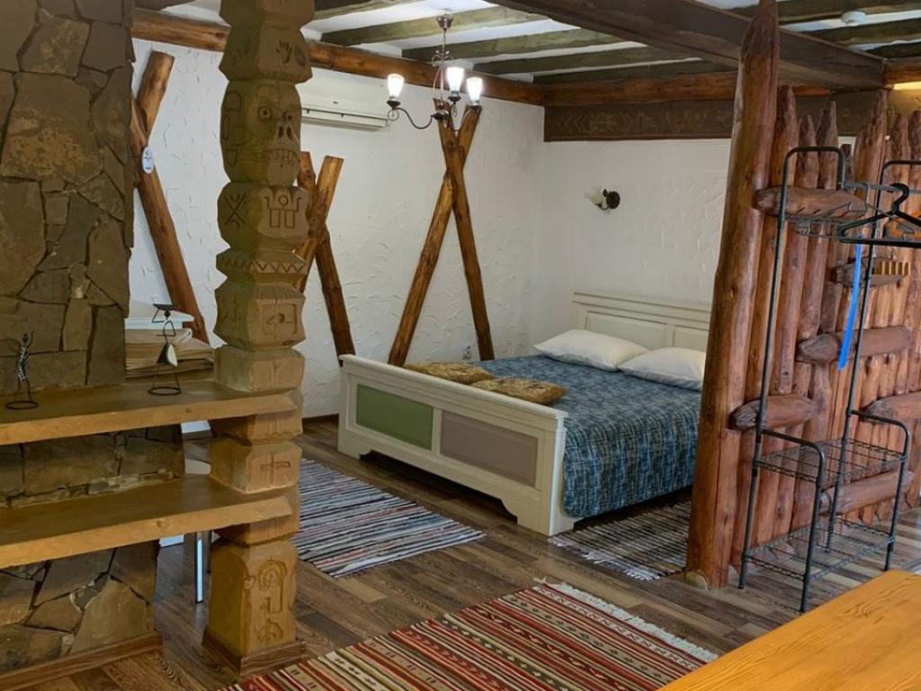 Indian House (Индиан Хаус)