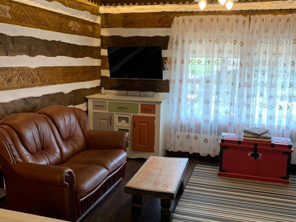 Indian House (Индиан Хаус)