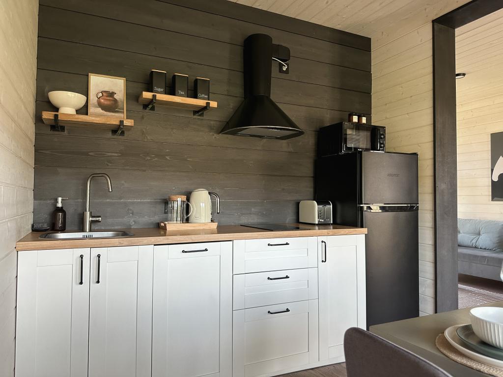 Дом Шелуха (Sheluha House) в коттеджном поселке Деревня 546