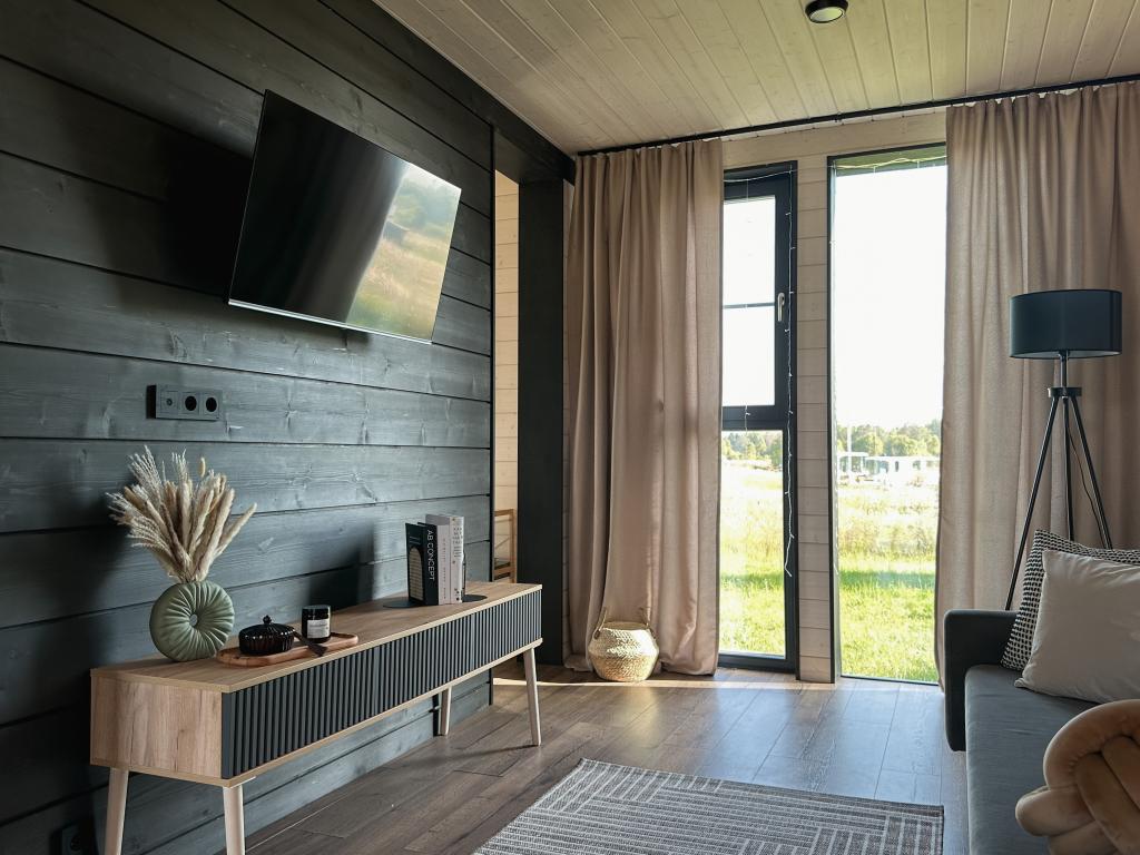 Дом Шелуха (Sheluha House) в коттеджном поселке Деревня 546