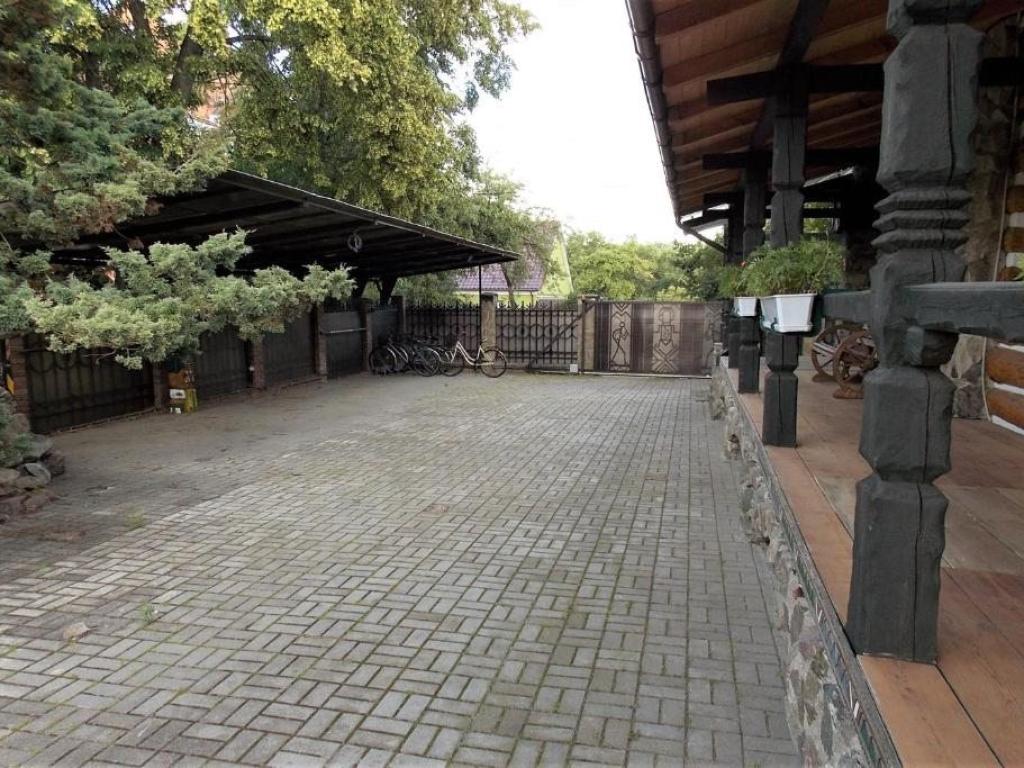 Indian House (Индиан Хаус)
