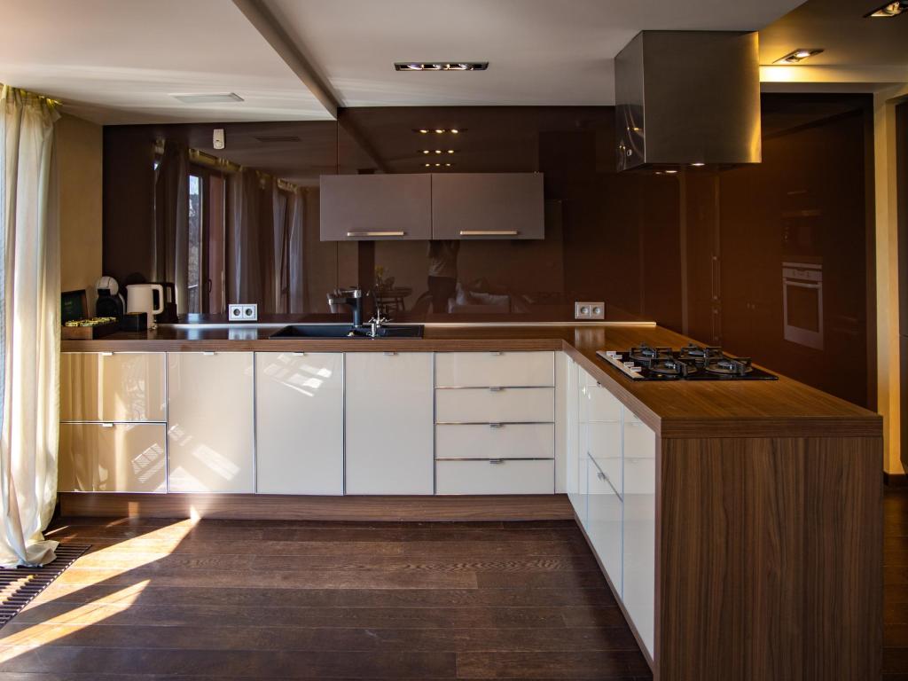 ALA Amalienau Luxury Apartment (АЛА Амалиенау Лакшери Апартмент)