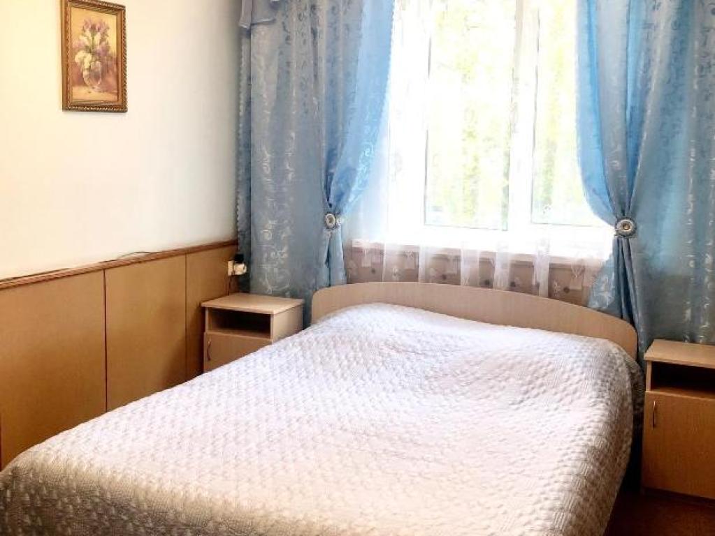 Адонис