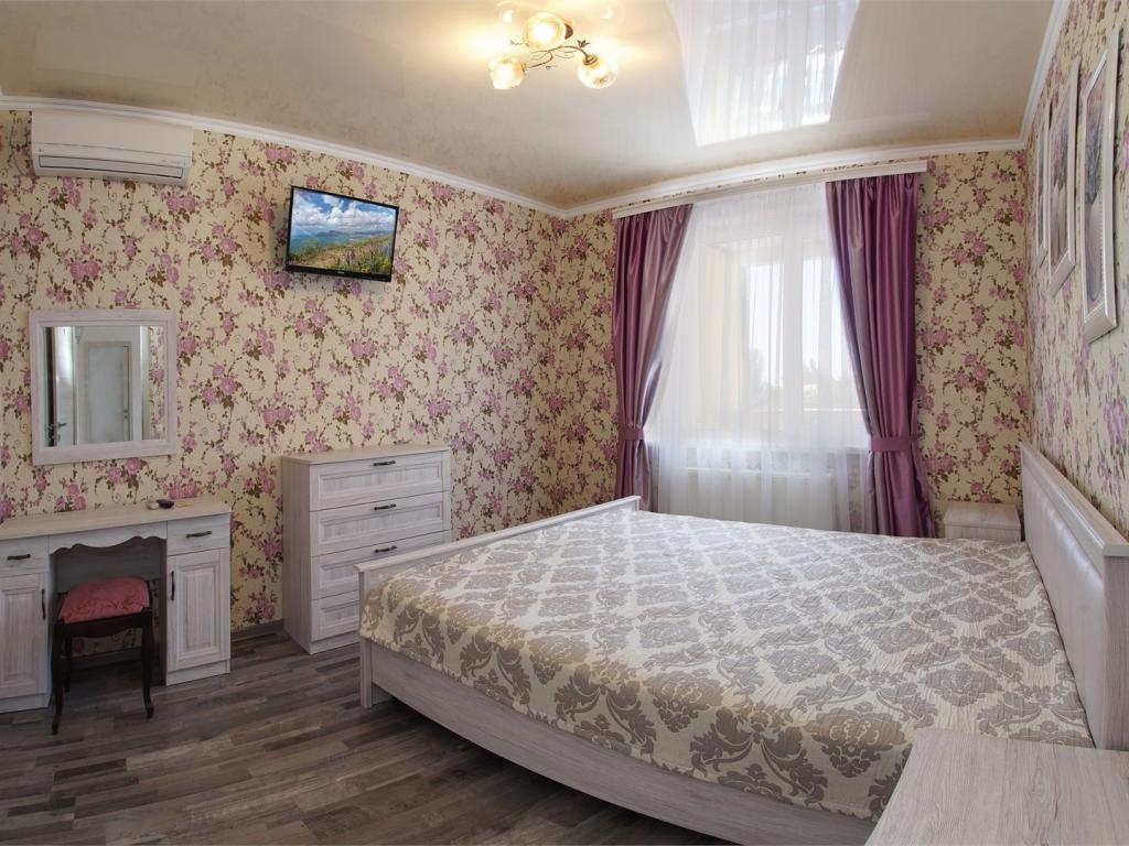 Роман