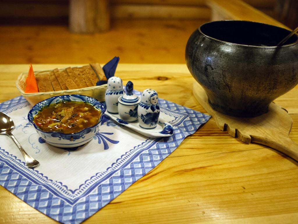 В гостях у сказки (бывш. Дубки)