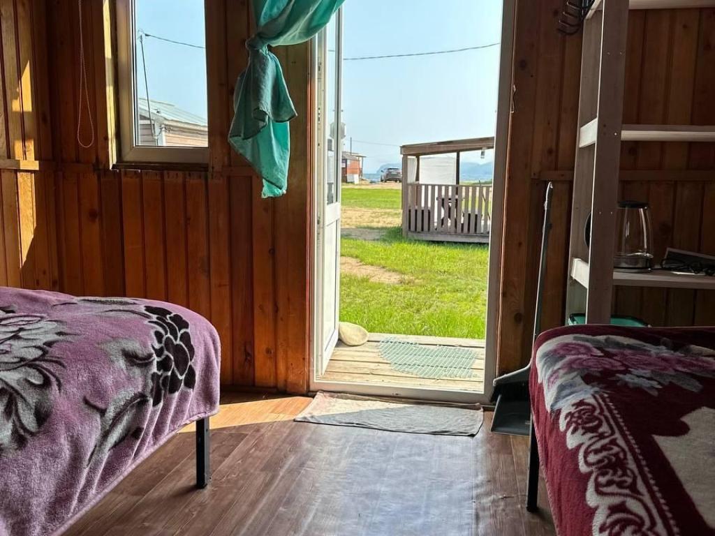 Янтарная