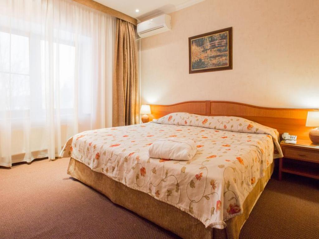 Arthurs Spa Hotel by Mercure (Артурс СПА Отель by Mercure)