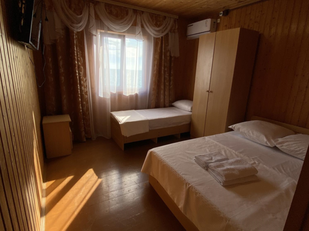 ЛариЛанка