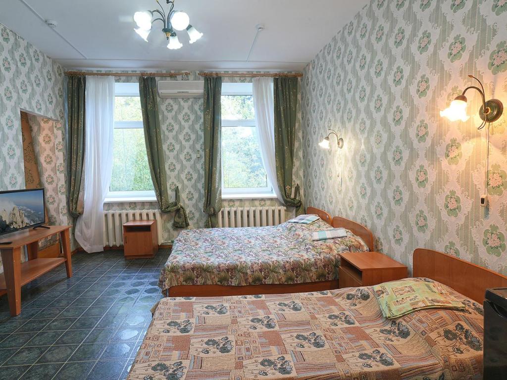 Горное солнце