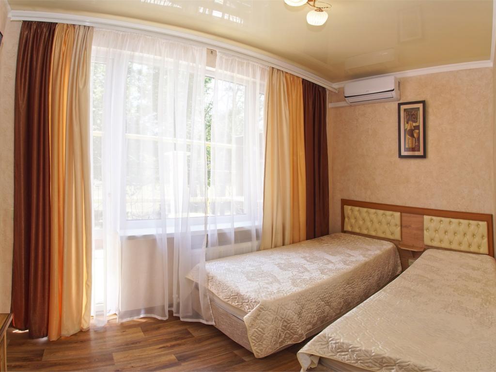 Роман