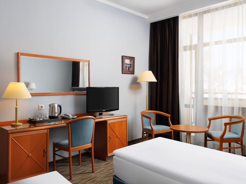 Arthurs Spa Hotel by Mercure (Артурс СПА Отель by Mercure)