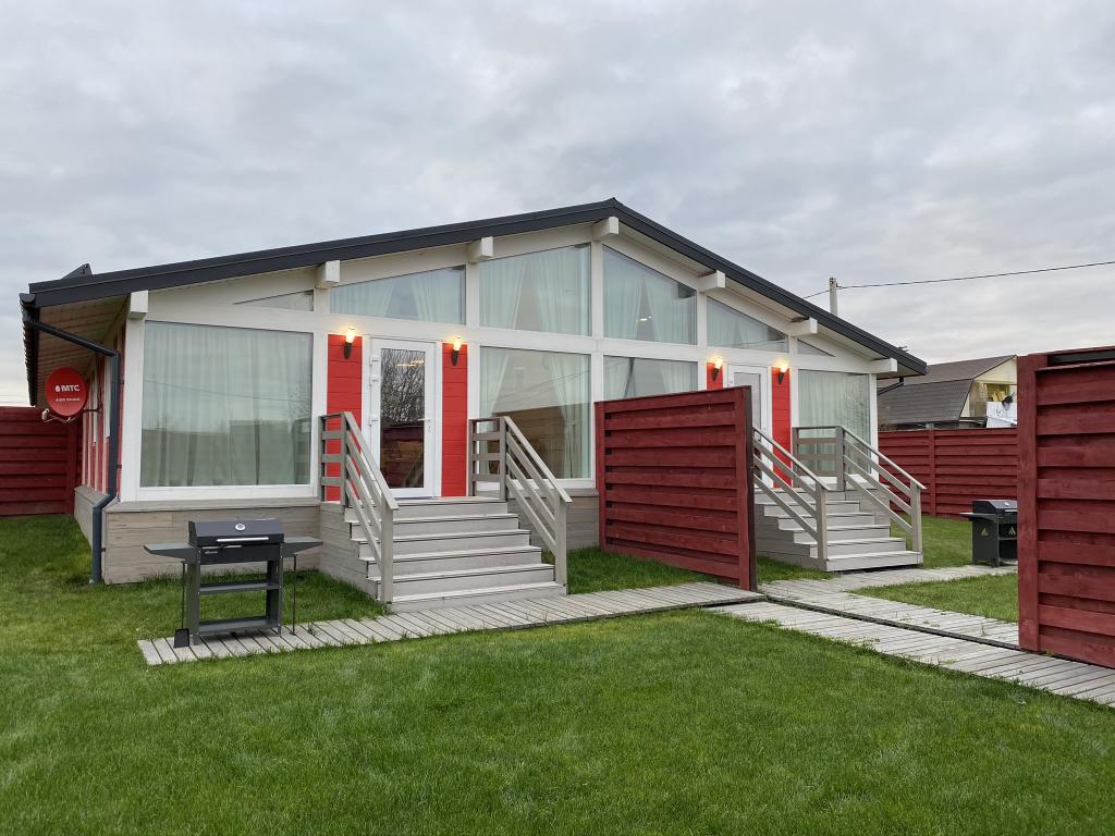 Canada House (Канада Хаус)