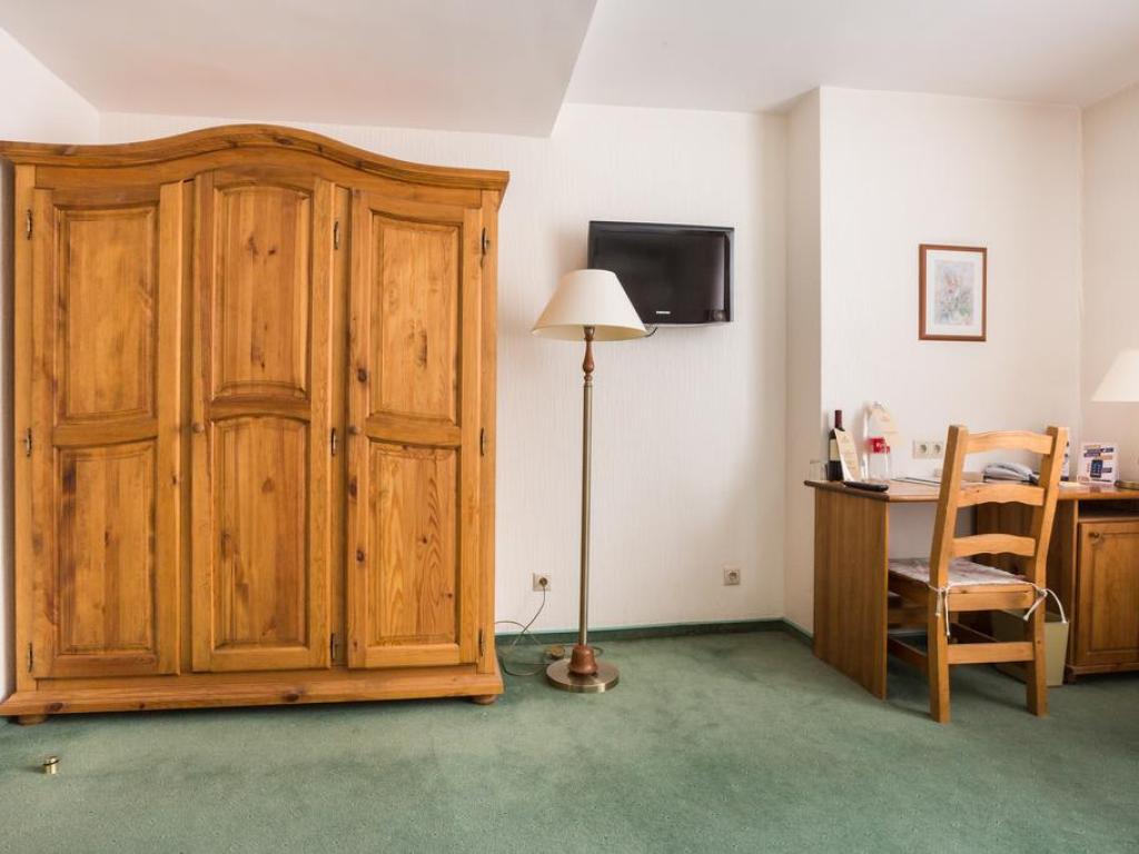 Arthurs Spa Hotel by Mercure (Артурс СПА Отель by Mercure)
