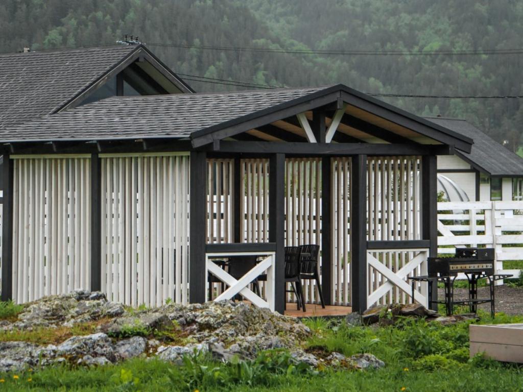 Альпинс residence