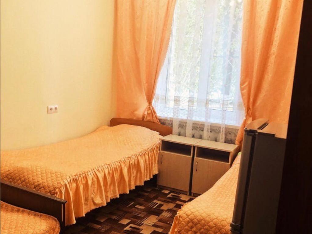 Адонис