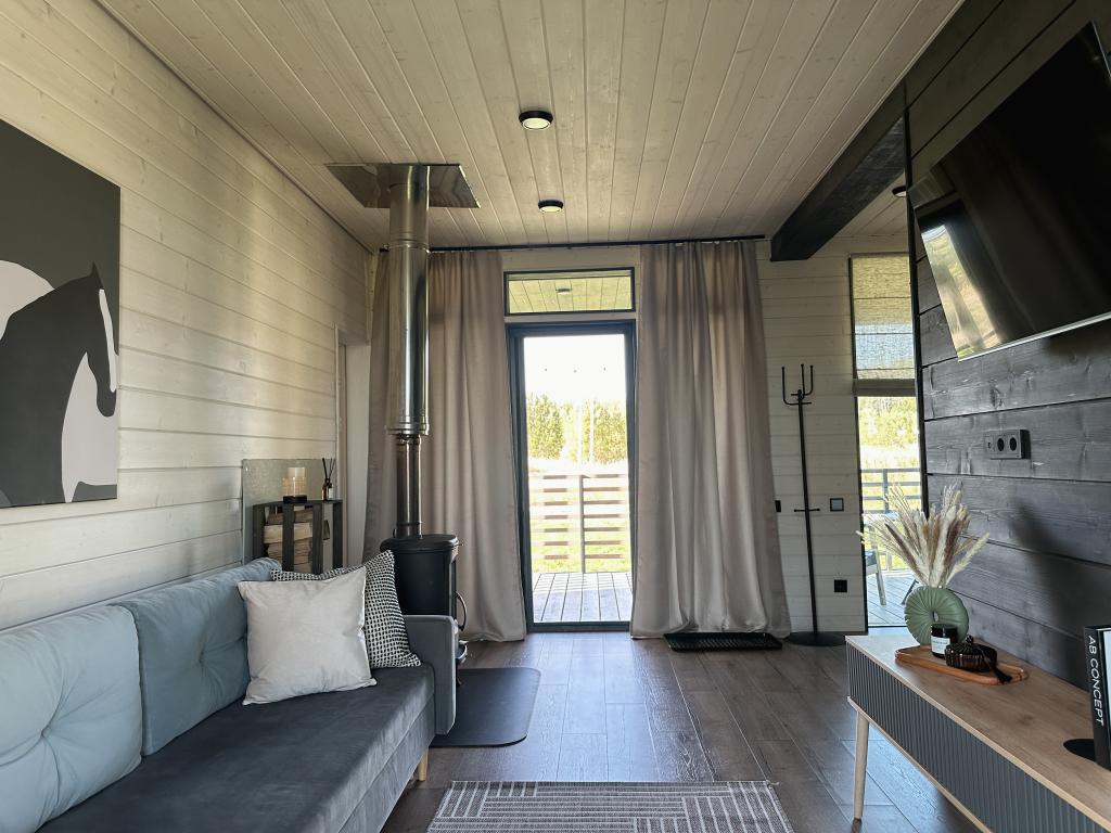 Дом Шелуха (Sheluha House) в коттеджном поселке Деревня 546