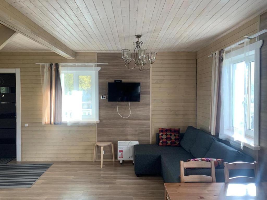 Dream House (Дрим Хаус)