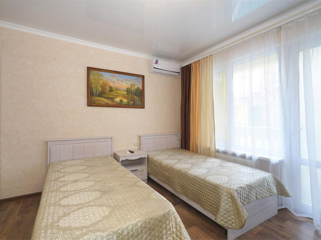 Роман