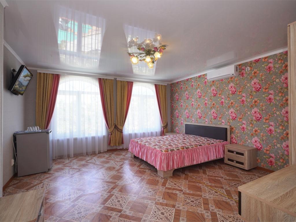 Роман