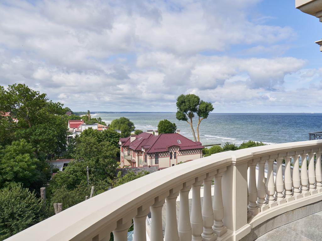 Grand Hotel Royal Lions (Гранд Роял Лионс)