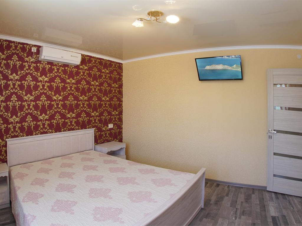 Роман